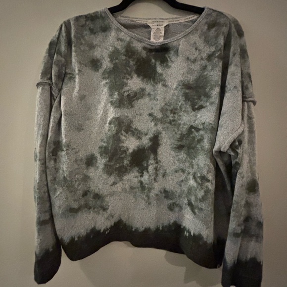 Lucky Brand Sweaters - Gray and Green Tie-Dye Sweatshirt